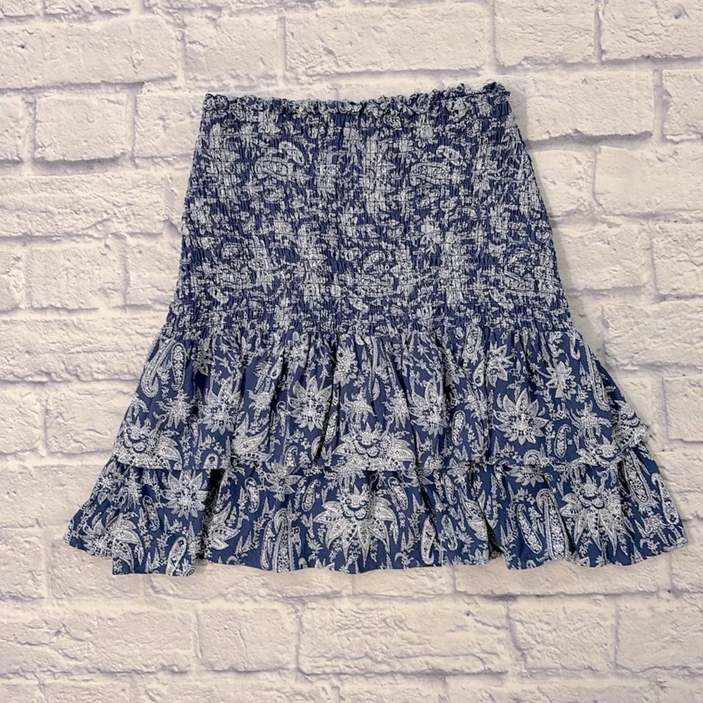 Ann Taylor Smocked Waist Skirt Blue and White Floral Paisley Ruffle Petite Small
